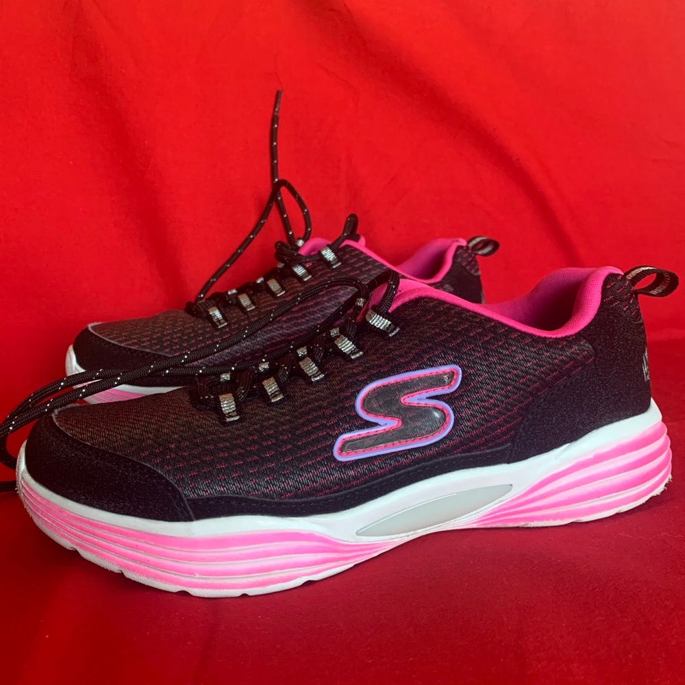 Sketchers luminators